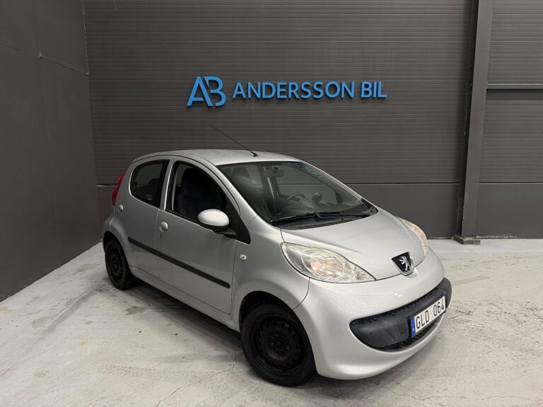 Peugeot 107 5-dörrar 1.0 AUX Sätesvärme Euro 4