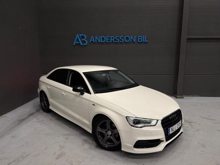 Audi A3 Sedan 2.0 TDI S Tronic S-Line, B&O, Drag